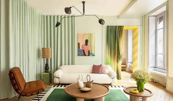 Century Tisora Front View