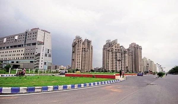 Featured Image of Century Oneworld Seraya